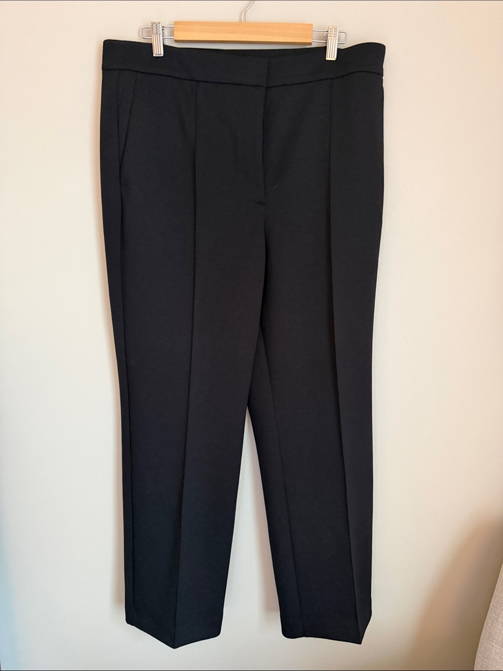 Ann Taylor Black Straight-Leg Women's Dress Trousers